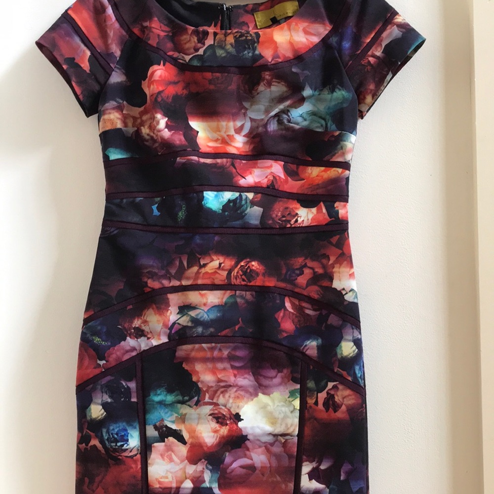 Nicole Miller Floral body-con dress